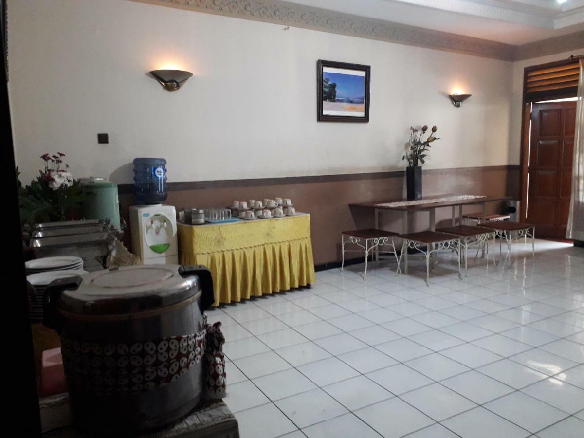 Vidi 1 Hotel Jogjakarta Kejayan Luaran gambar